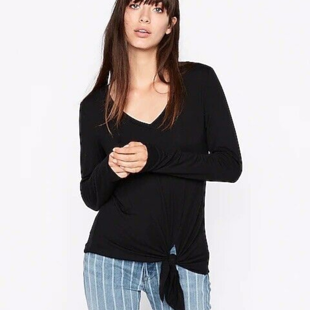Express | Tee Women's Size XS Black V-Neck Pullover Tie Front Easy Long Sleeve